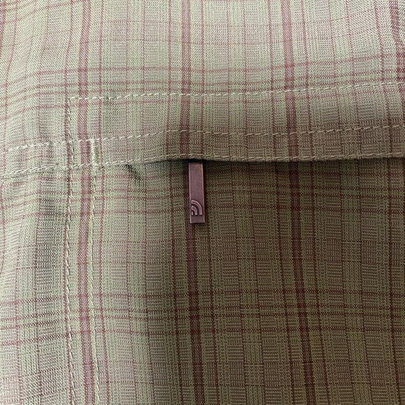 The North Face Mens Green Plaid Short Sleeve Button Down Shirt - Size M - Picture 5 of 8